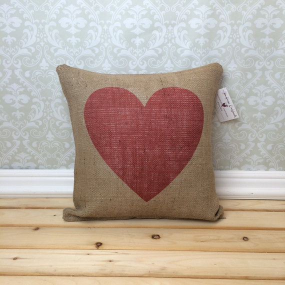 15 Beautiful Handmade Valentine's Day Pillow Gifts You Should Consider