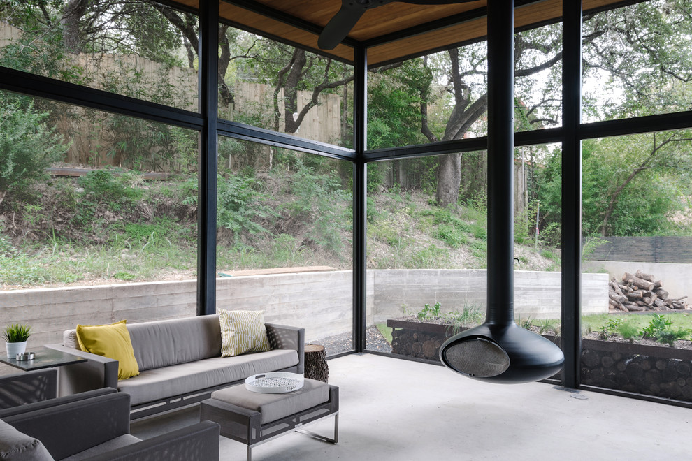 16 Irresistible Modern Sunroom Designs That Will Secure Its Place In Your Home