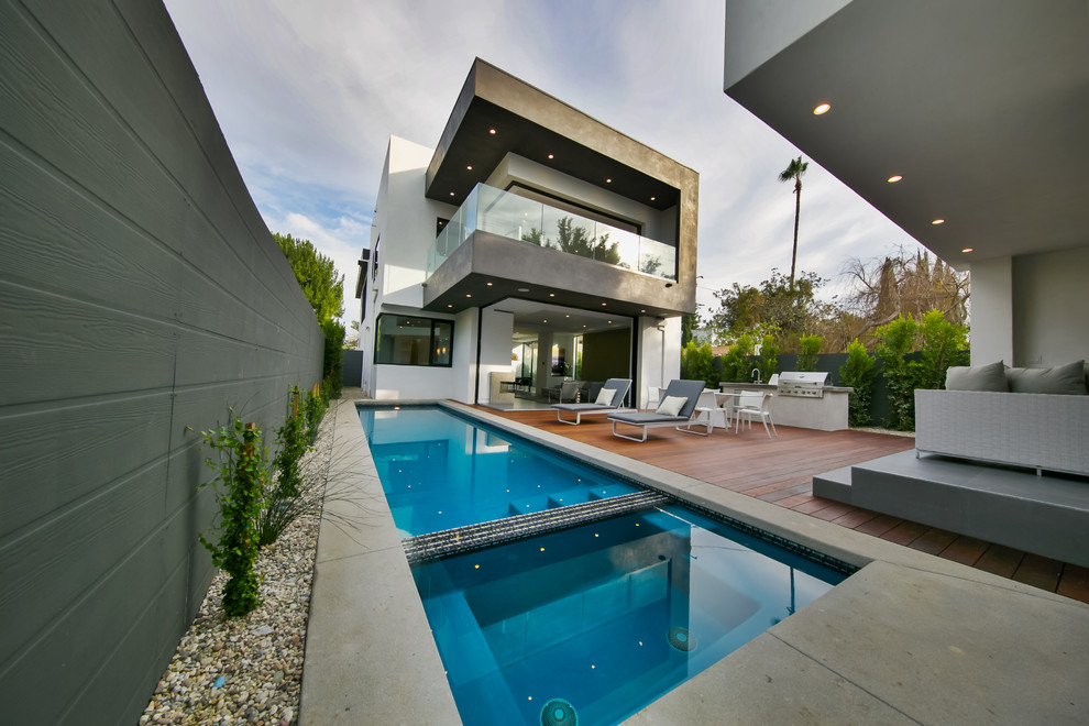 16 Magnificent Modern Swimming Pool Designs That Will Make Your Jaw Drop