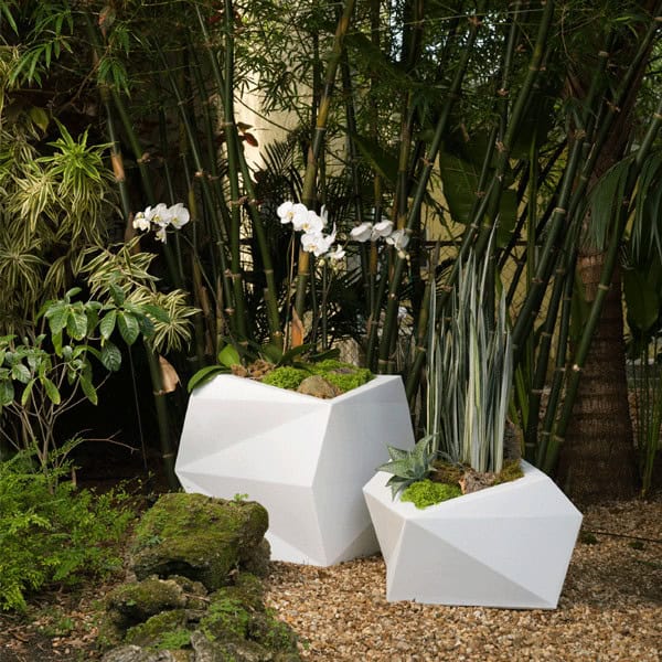17 Little More Different Planters To Adorn Your Living Space 17 Little More Different Planters To Adorn Your Living Space