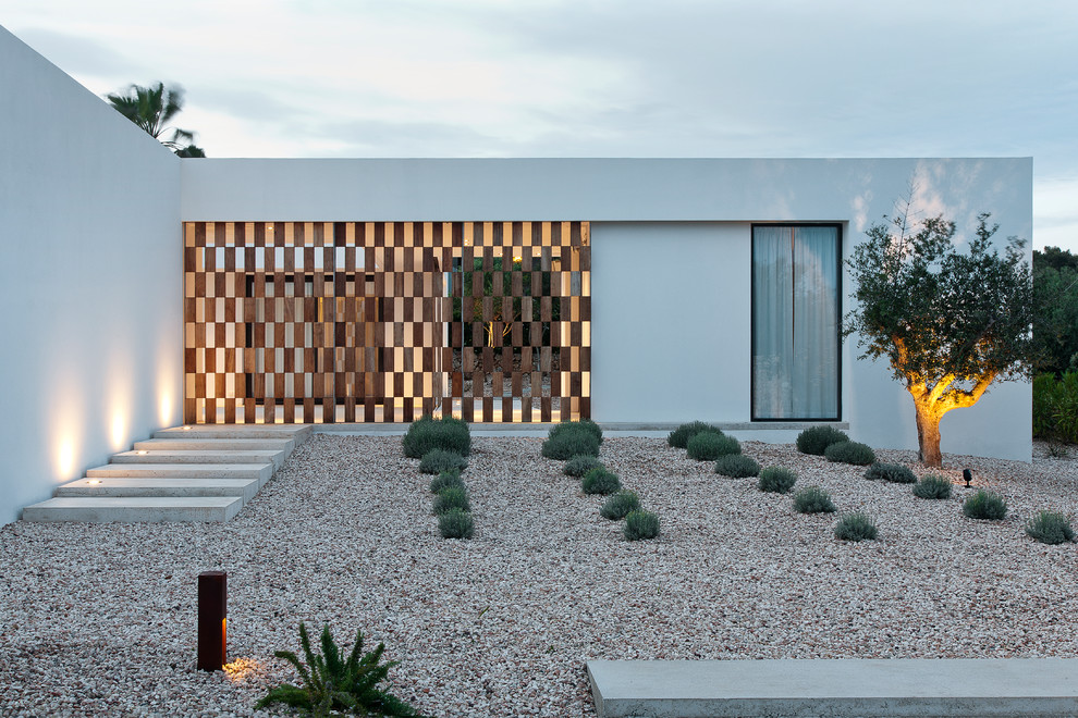 18 Startling Modern Landscape Designs Your Backyard Seriously Needs
