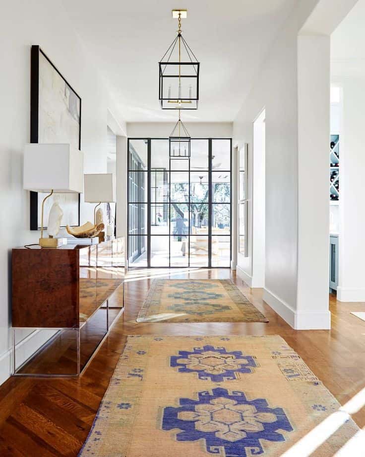 18 Outstanding Ideas For Decorating Stylish Hallway