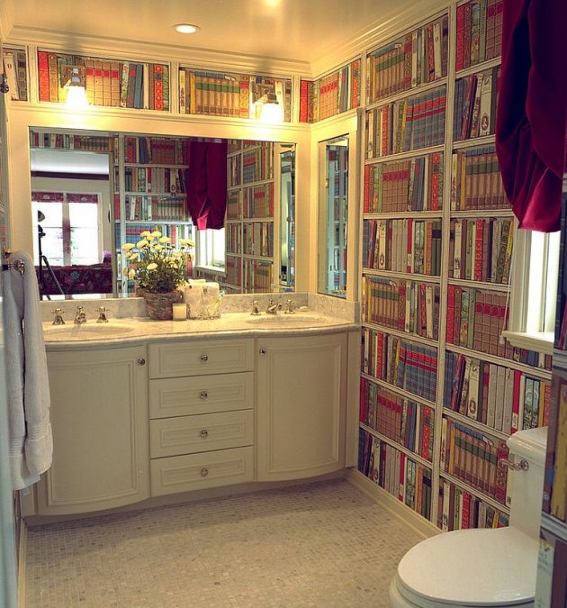 10 Exceptional Bathrooms With Bookshelves That You're Gonna Love