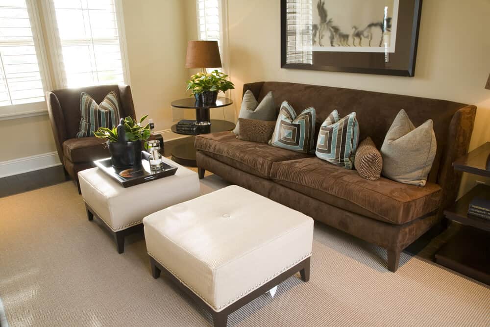 Guide For Choosing The Right Couch For The Living Room