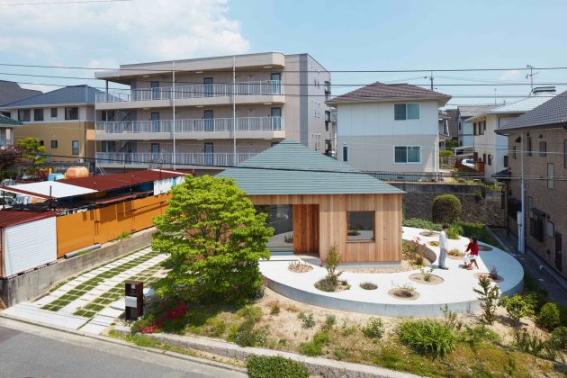 House in Mukainada by FujiwaraMuro Architects in Hiroshima, Japan