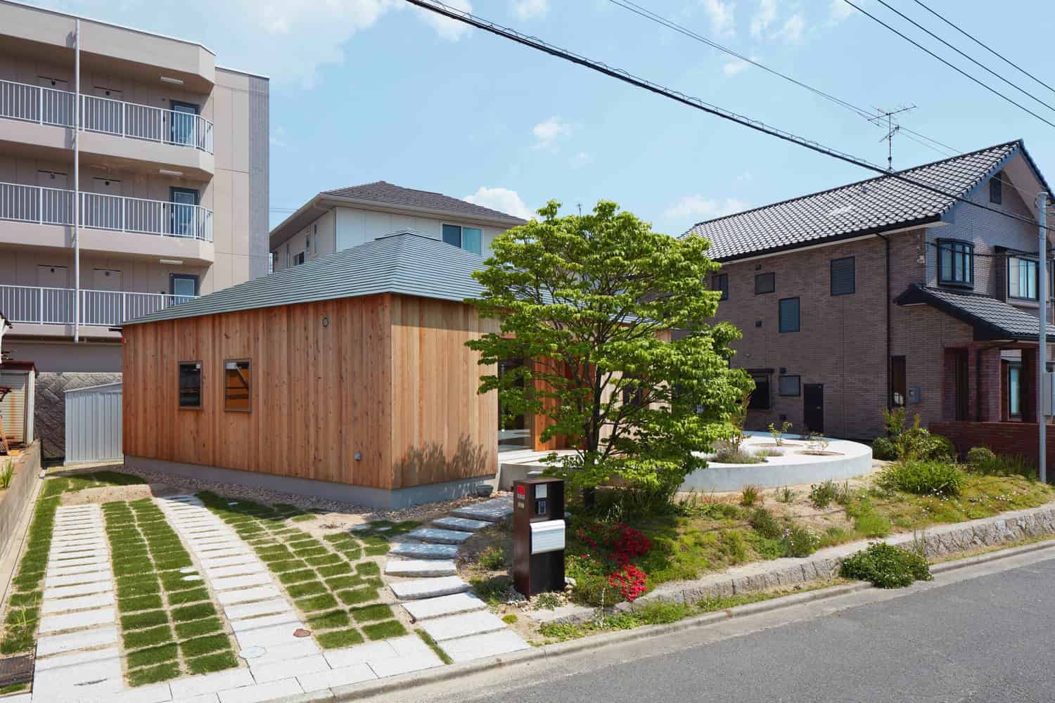 House in Mukainada by FujiwaraMuro Architects in Hiroshima, Japan House in Mukainada by FujiwaraMuro Architects in Hiroshima, Japan