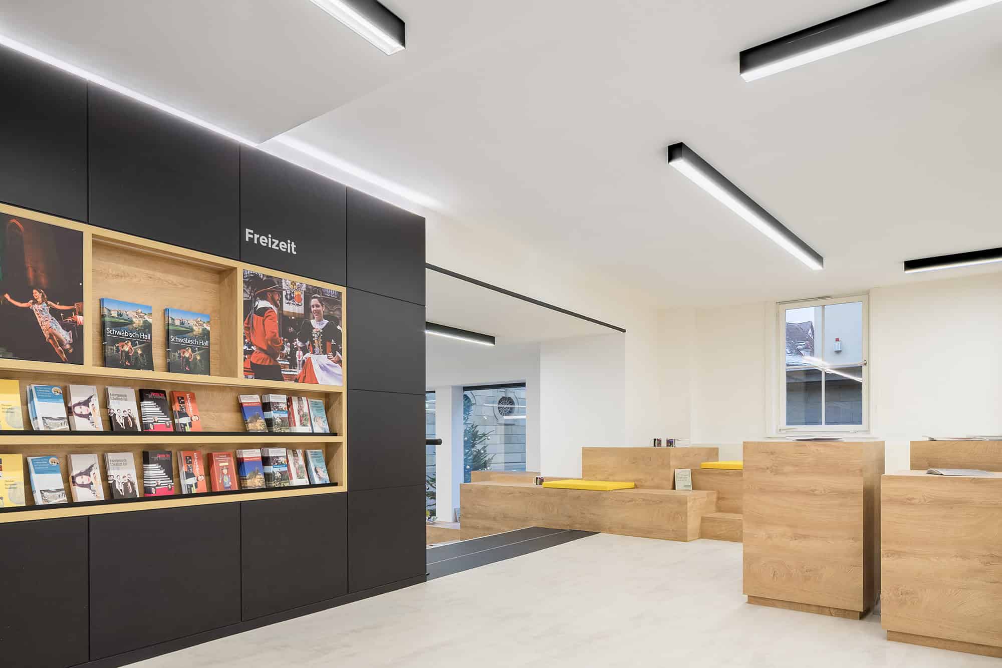 Tourist Information in South Germany: Modern symbol of a culture-rich city Tourist Information in South Germany: Modern symbol of a culture-rich city