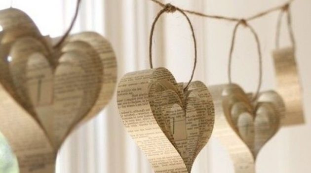 18 Low-Cost Decorations That You Can DIY For This Valentine’s Day