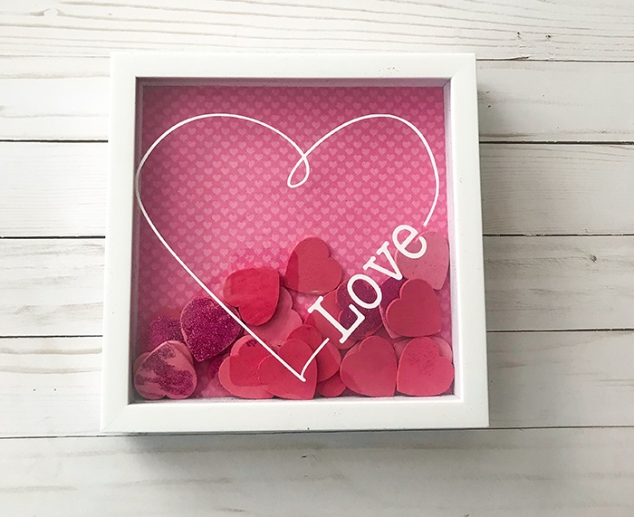 15 Cute Last Minute DIY Valentine's Crafts That Will Spice Up Your Home Decor