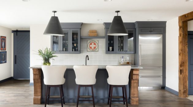 16 Stunning Transitional Home Bar Ideas You Should Consider
