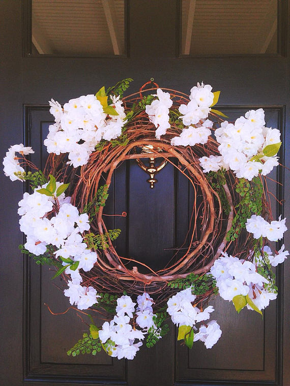 17 Creative Handmade Spring Wreath Designs That Will Refresh Your Front Door