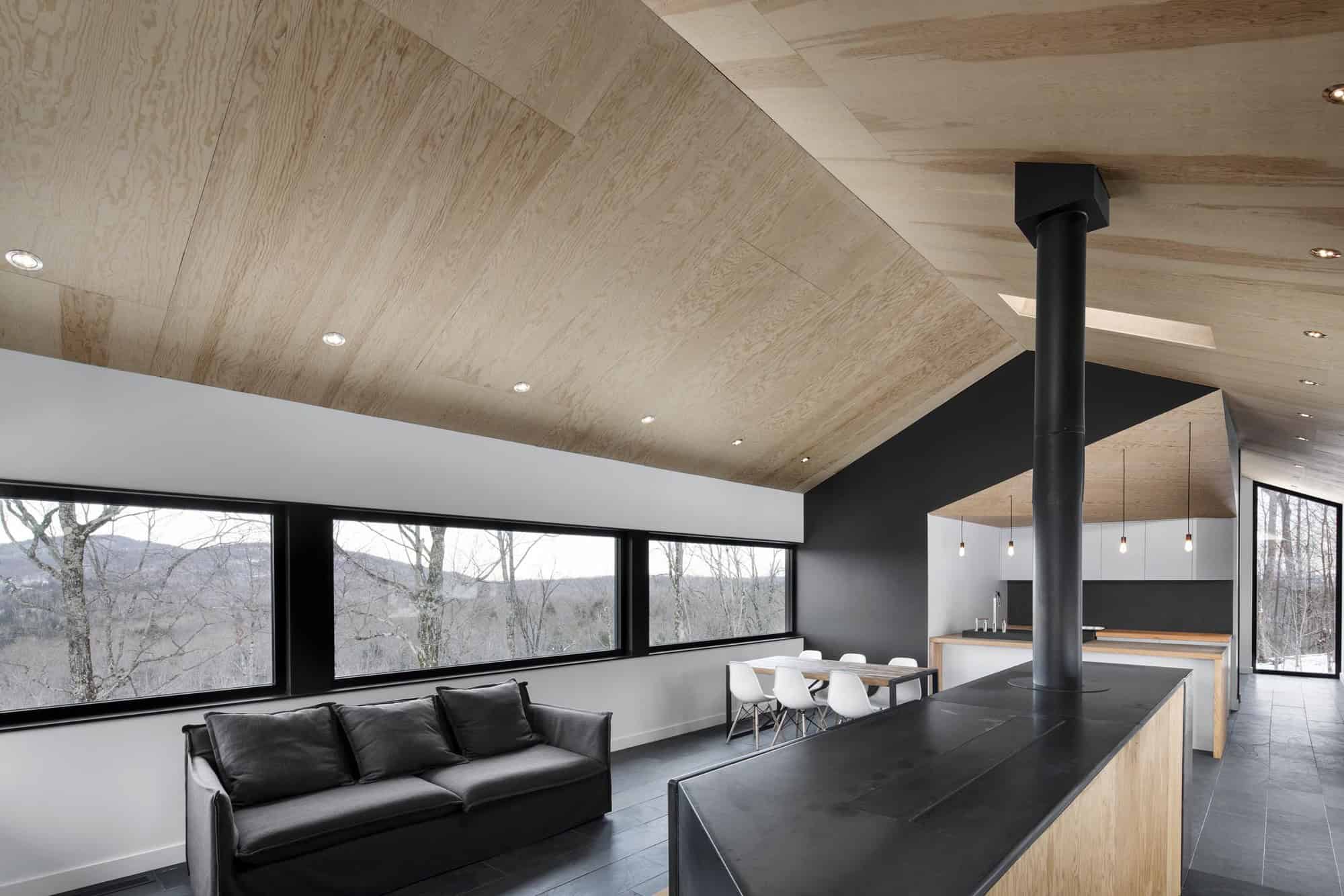 Bolton Residence by Naturehumaine in Quebec, Canada Bolton Residence by Naturehumaine in Quebec, Canada