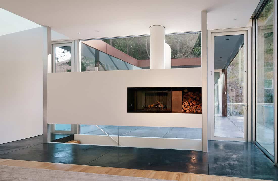 Bridge House by Stanley Saitowitz in California, USA Bridge House by Stanley Saitowitz in California, USA