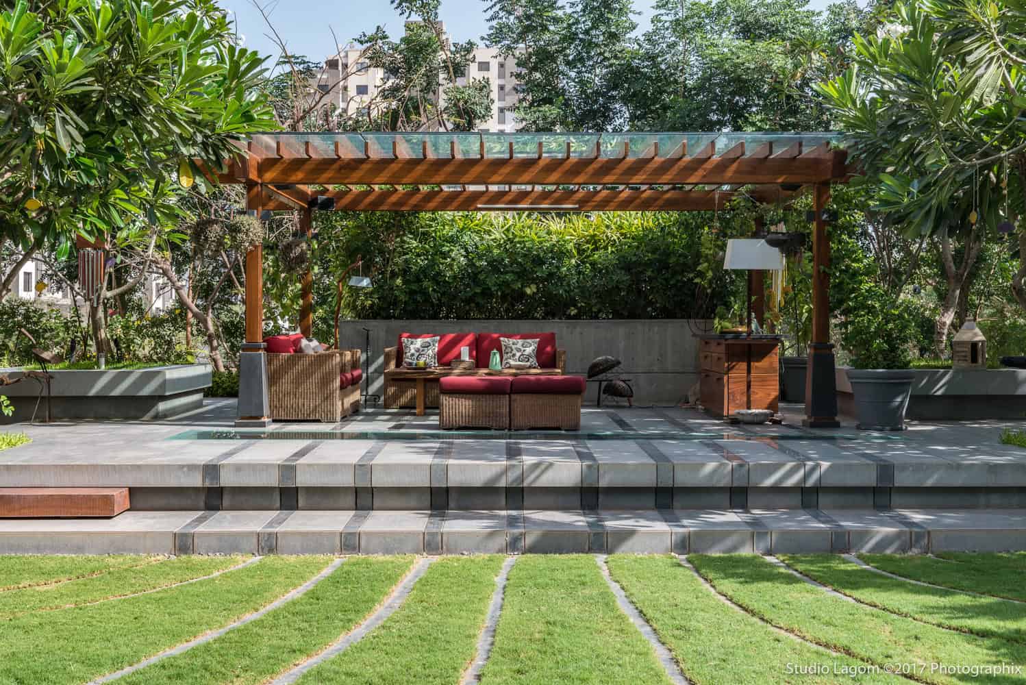 Skewed House by Studio Lagom in Surat, India Skewed House by Studio Lagom in Surat, India