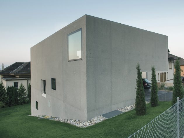 Villa SAH by Andrea Pelati Architecte in Neuchâtel, Switzerland