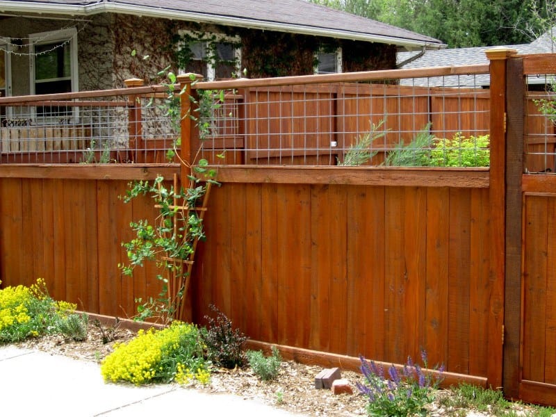 18 Inspirational Examples That Will Help You To Choose The Right Fence 18 Inspirational Examples That Will Help You To Choose The Right Fence