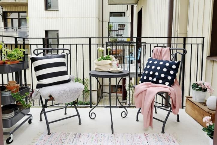 17 Captivating Small Balcony Designs For Utmost Relaxation 17 Captivating Small Balcony Designs For Utmost Relaxation