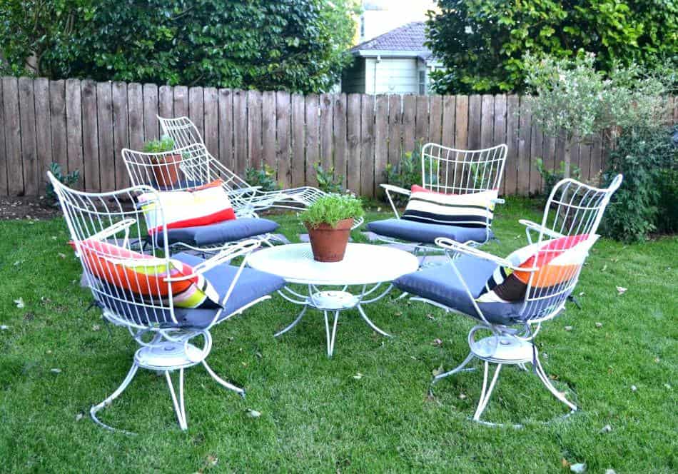 20 Alluring Outdoor Seating Ideas To Boost Your Inspiration 20 Alluring Outdoor Seating Ideas To Boost Your Inspiration