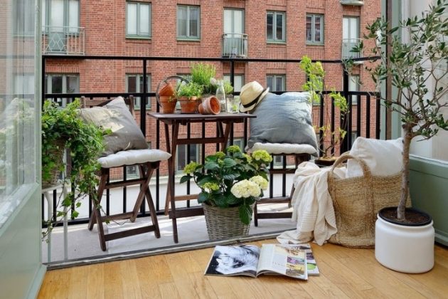 17 Captivating Small Balcony Designs For Utmost Relaxation