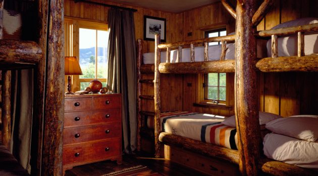 15 Fantastic Rustic Kids’ Room For Your Mountain Cabin