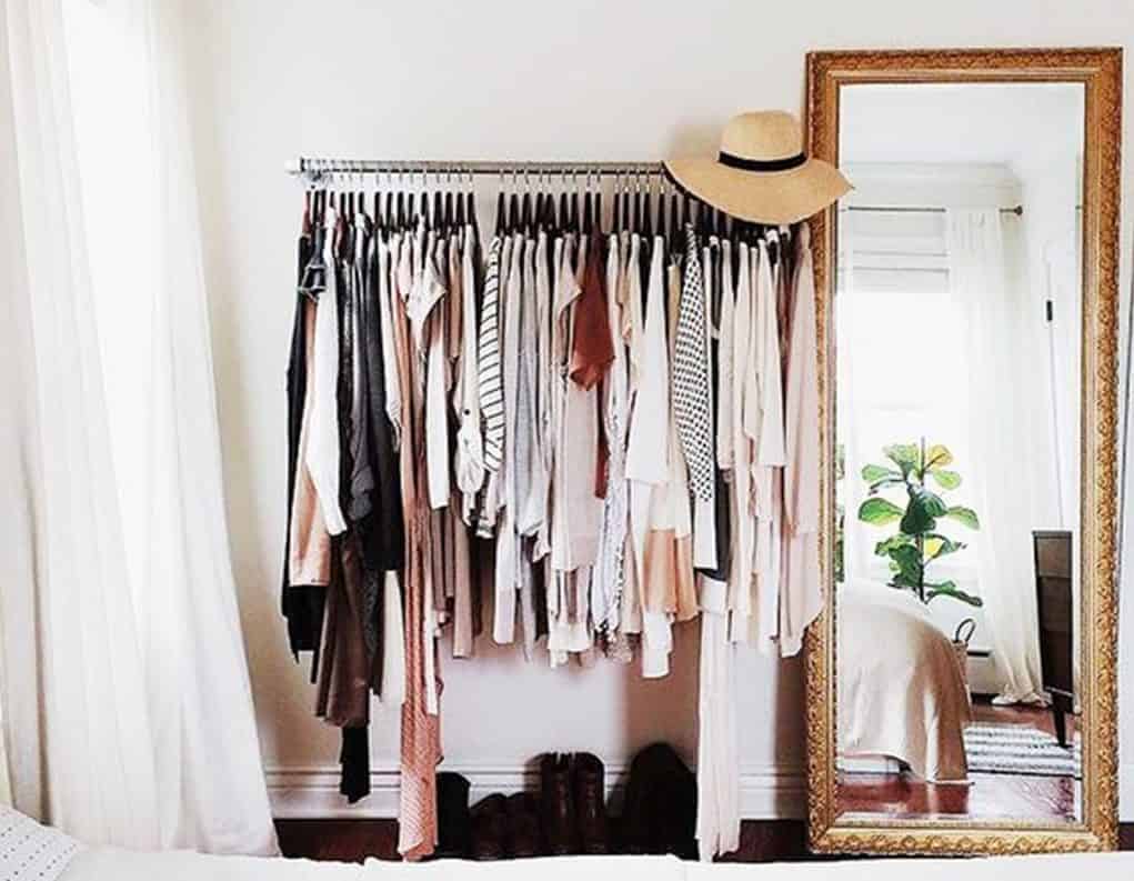 16 Captivating Open Closet Designs To Enhance Your Small Living Space