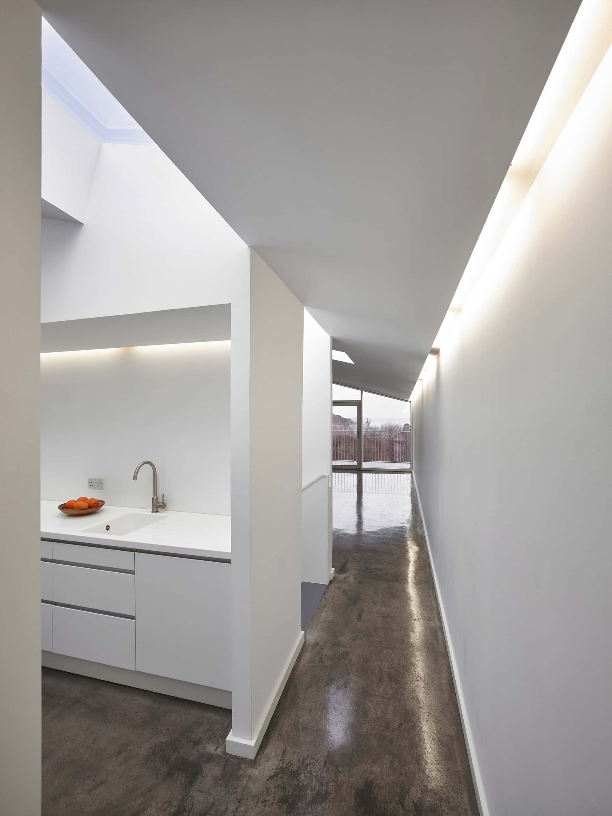 Beach House by Dualchas Architects near Mallaig, Scotland Beach House by Dualchas Architects near Mallaig, Scotland