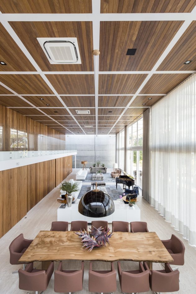 Jardim do Sol House by Hype Studio in Porto Alegre, Brazil