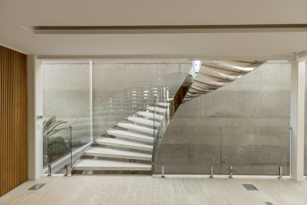 Jardim do Sol House by Hype Studio in Porto Alegre, Brazil