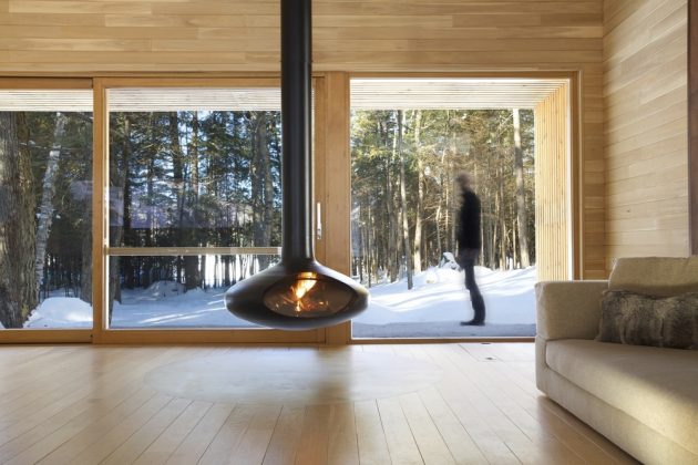 La Luge by YH2 Architecture in Quebec, Canada