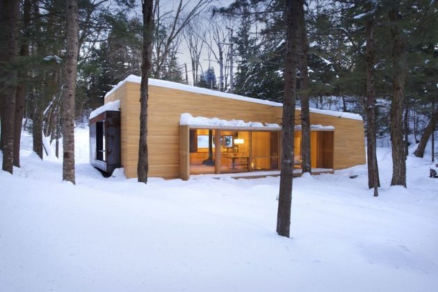 La Luge by YH2 Architecture in Quebec, Canada