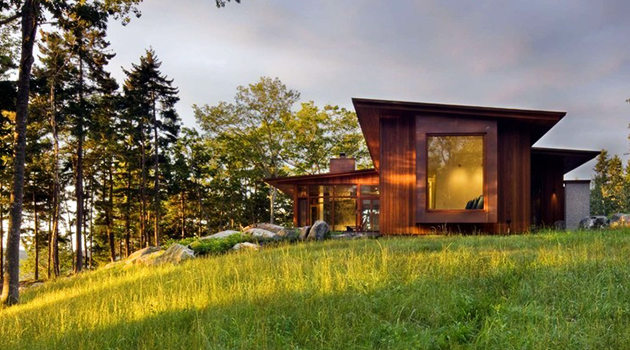 Medomak River House by Anmahian Winton Architects in Maine, USA