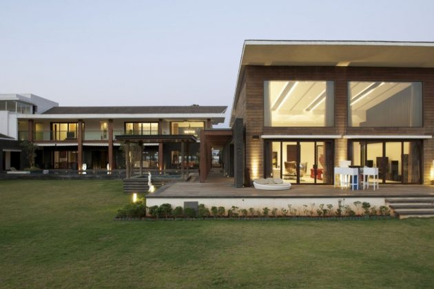 PA House by Atelier Design N Domain in Khandala, India
