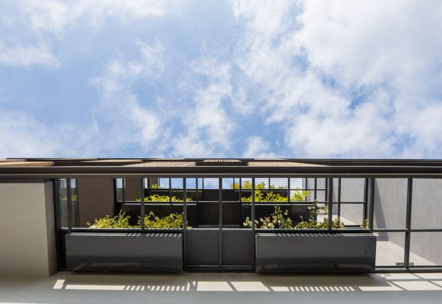 Perspective Office by Slash Architects in Mersin, Turkey