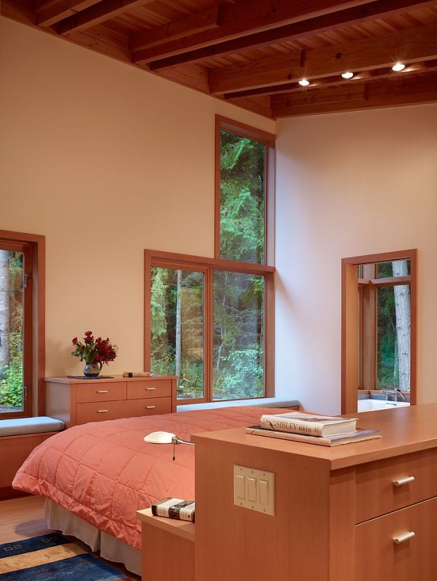 Port Townsend Residence by Lawrence Architecture in Washington, USA