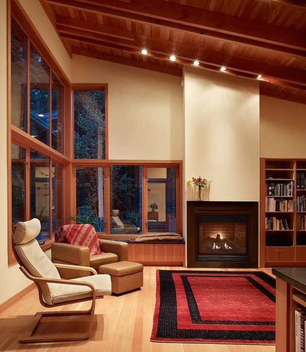 Port Townsend Residence by Lawrence Architecture in Washington, USA