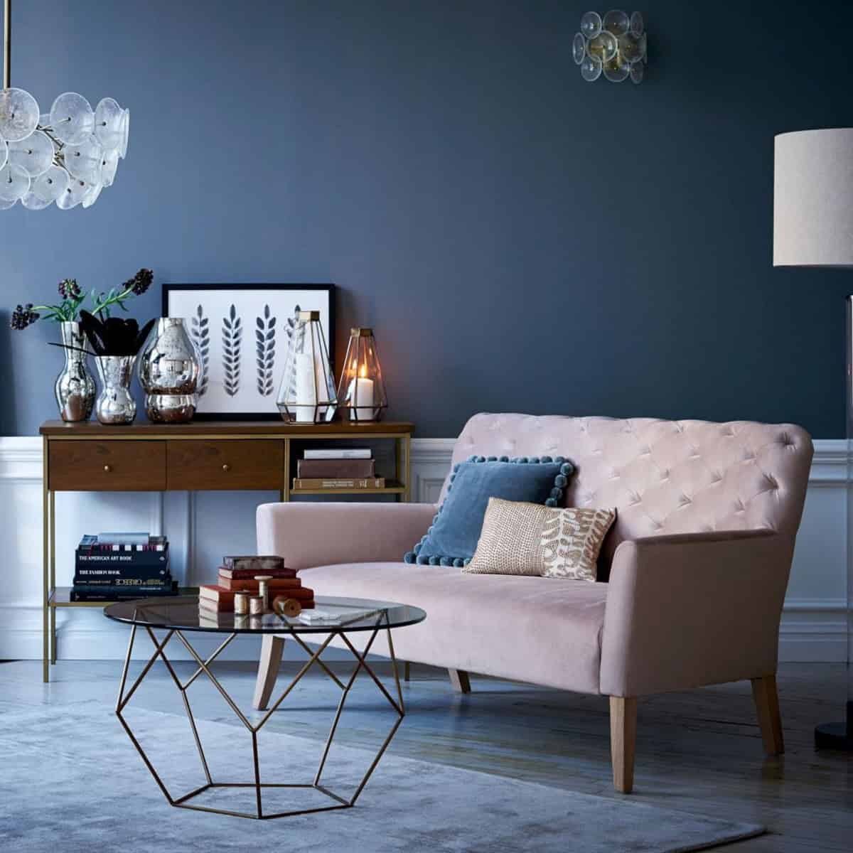 15 Totally Awesome Ideas To Use Dark Blue In Your Home Decor