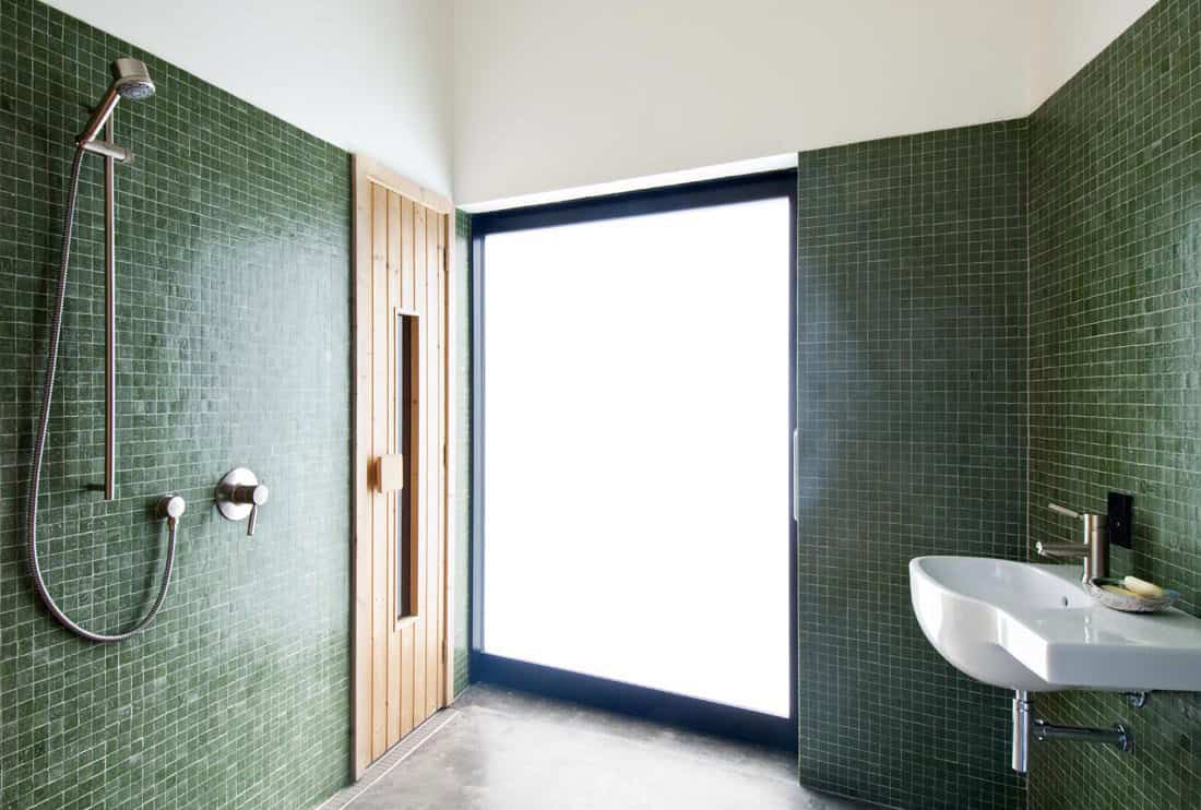 Drift Bay House by Kerr Ritchie Architects in Queenstown, New Zealand Drift Bay House by Kerr Ritchie Architects in Queenstown, New Zealand