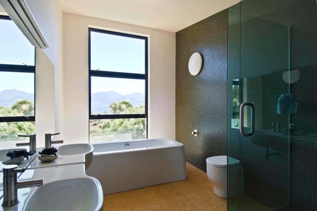 Drift Bay House by Kerr Ritchie Architects in Queenstown, New Zealand Drift Bay House by Kerr Ritchie Architects in Queenstown, New Zealand