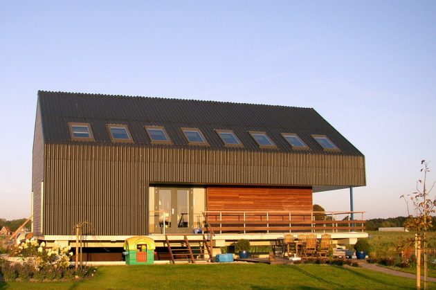 House Dijk by Jager Janssen architecten in Blauwestad, The Netherlands