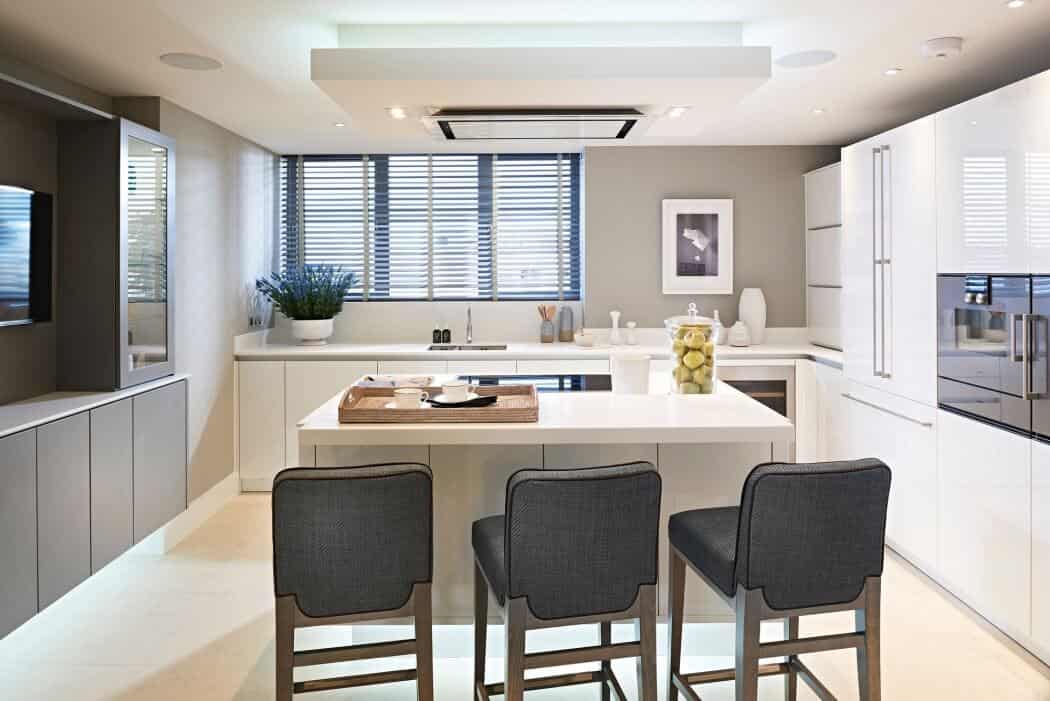 Moondance Panorama Road by David James Architects in Dorset, England Moondance Panorama Road by David James Architects in Dorset, England