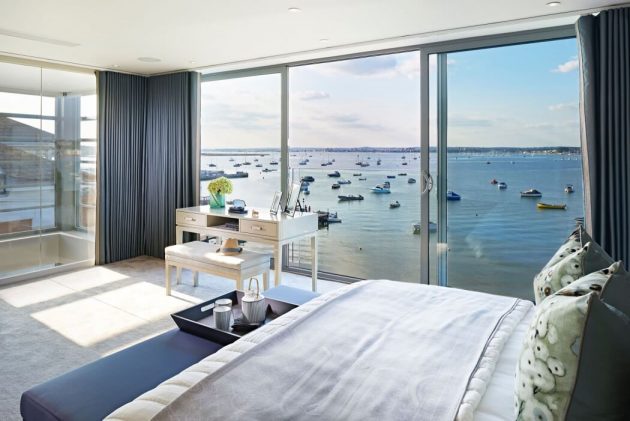 Moondance Panorama Road by David James Architects in Dorset, England