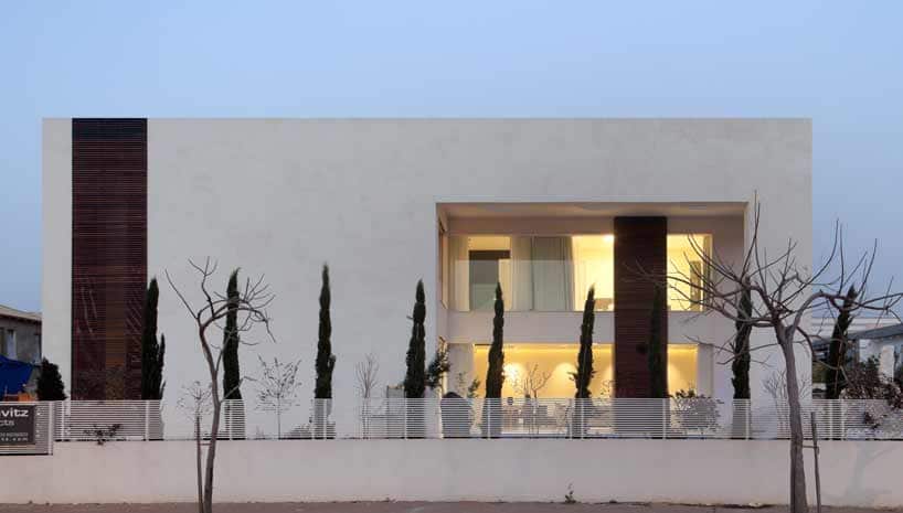 Savyon House D by Dan & Hila Israelevitz Architects in Israel Savyon House D by Dan & Hila Israelevitz Architects in Israel