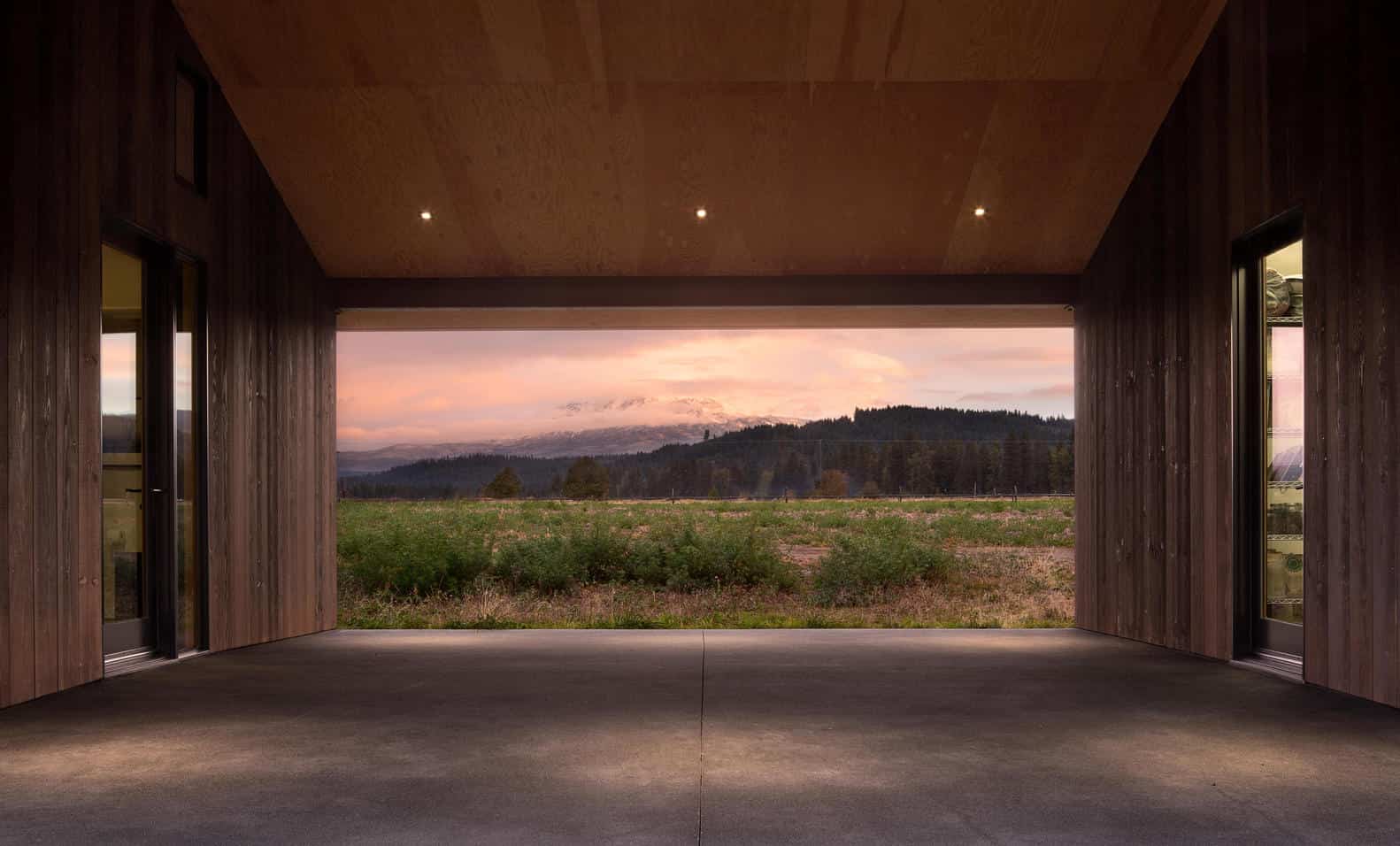 Trout Lake House by Olson Kundig: An Artist’s Modern Retreat in Rural Washington