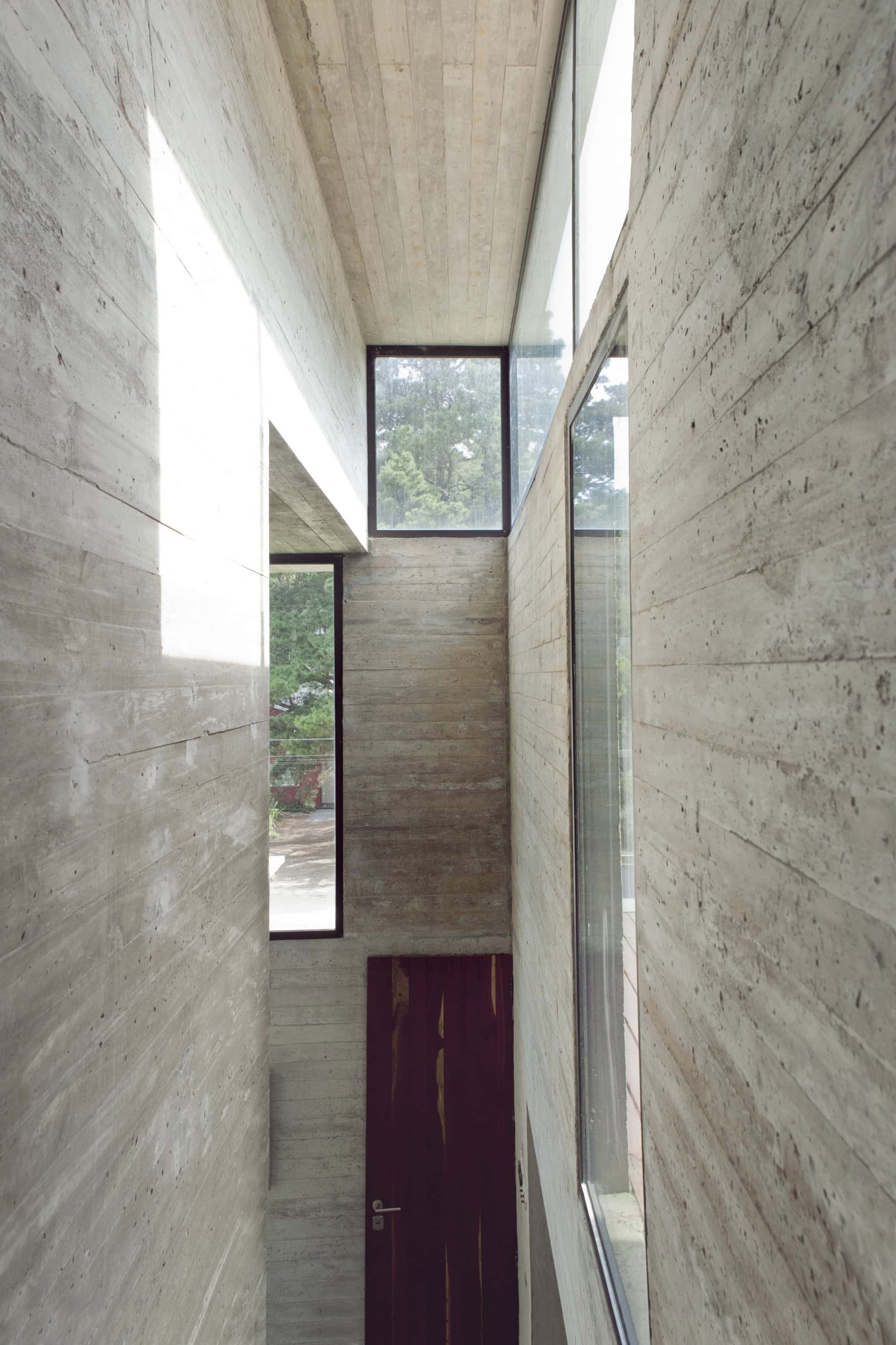 V + D Set by BAK Architects in Mar Azul, Argentina V + D Set by BAK Architects in Mar Azul, Argentina