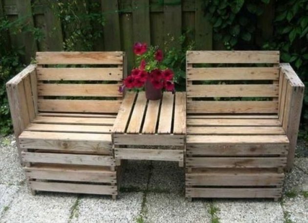 Top 20 The Most Easiest Pallet Projects To Beautify Your Balcony