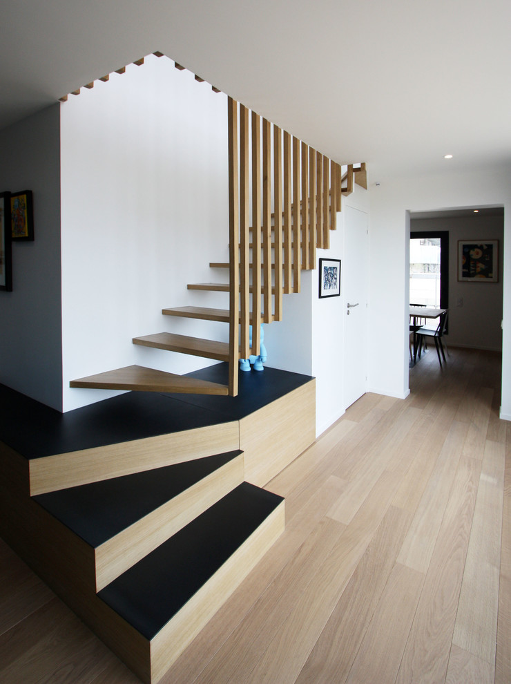 16 Phenomenal Contemporary Staircase Designs That Will Take Your Breath Away