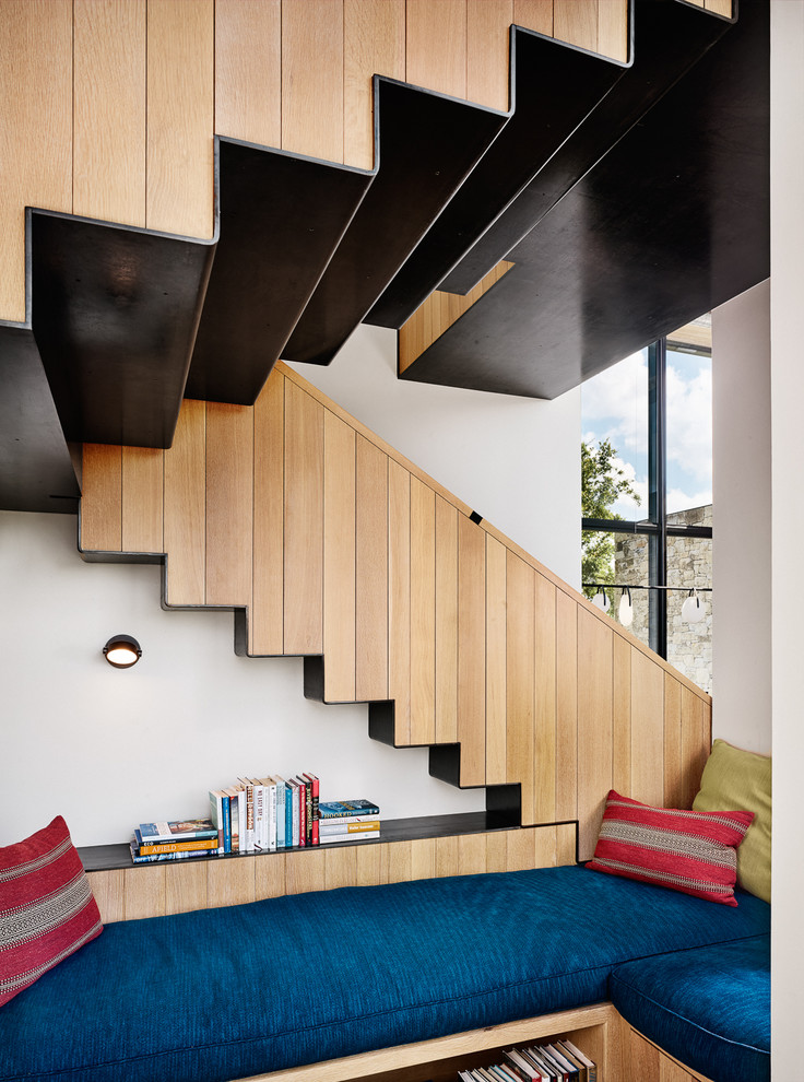 16 Phenomenal Contemporary Staircase Designs That Will Take Your Breath Away
