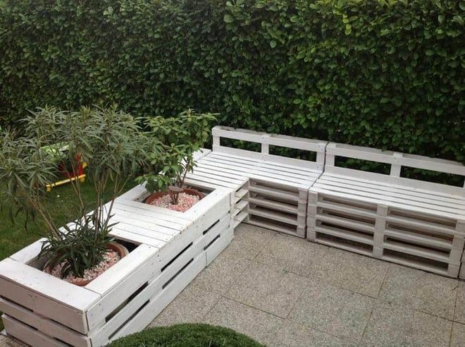 Top 20 The Most Easiest Pallet Projects To Beautify Your Balcony Top 20 The Most Easiest Pallet Projects To Beautify Your Balcony