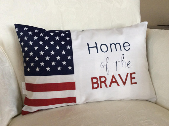 18 Decorative Handmade 4th of July Pillow Designs You'll Love