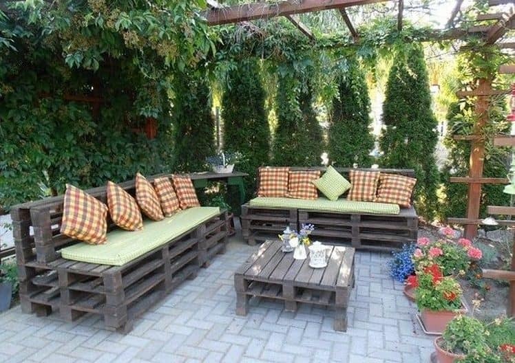 Top 20 The Most Easiest Pallet Projects To Beautify Your Balcony Top 20 The Most Easiest Pallet Projects To Beautify Your Balcony